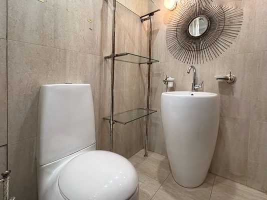 Продам трехкомнатную (3-комн.) квартиру, Соловьева ул, 14, Пермь г