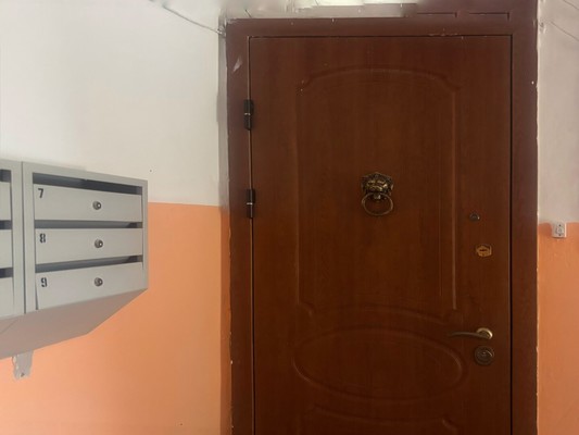 Продам трехкомнатную (3-комн.) квартиру, Соловьева ул, 14, Пермь г