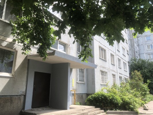 Продам трехкомнатную (3-комн.) квартиру, Чаадаева ул, 13, Калининград г