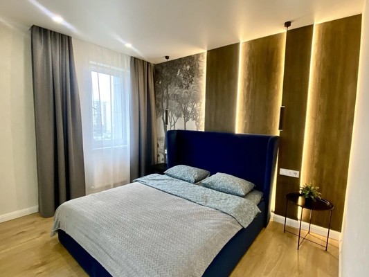 Продам трехкомнатную (3-комн.) квартиру, Бондаренко ул, 34, Казань г