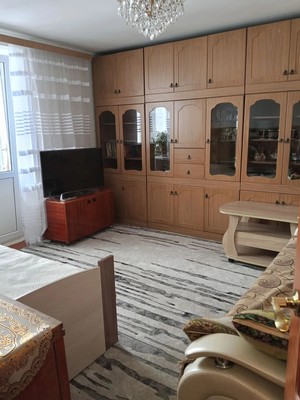 Продам однокомнатную (1-комн.) квартиру, Зеленая ул, 31, Комсомольское пгт