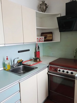 Продам однокомнатную (1-комн.) квартиру, Зеленая ул, 31, Комсомольское пгт