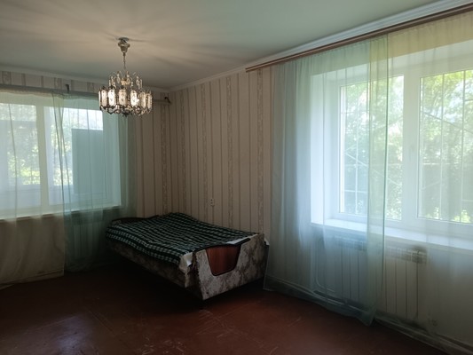 Продам двухкомнатную (2-комн.) квартиру, Розовая ул, 24, Чайкино с