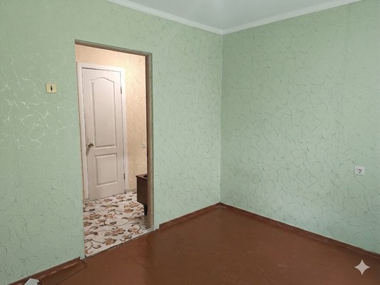 Продам двухкомнатную (2-комн.) квартиру, Розовая ул, 24, Чайкино с
