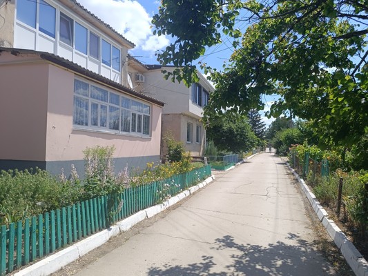 Продам двухкомнатную (2-комн.) квартиру, Розовая ул, 24, Чайкино с