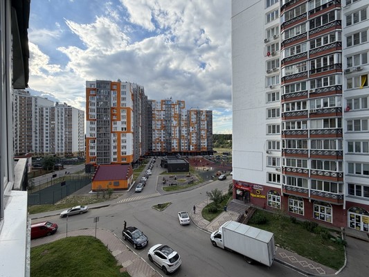 Продам двухкомнатную (2-комн.) квартиру, Угрешская ул, 32, Дзержинский г