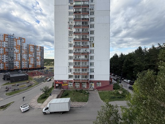 Продам двухкомнатную (2-комн.) квартиру, Угрешская ул, 32, Дзержинский г