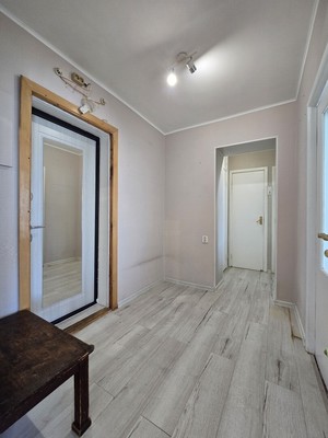 Продам двухкомнатную (2-комн.) квартиру, Бассейная ул, 53, Санкт-Петербург г