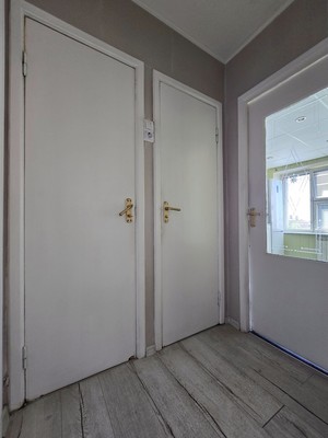 Продам двухкомнатную (2-комн.) квартиру, Бассейная ул, 53, Санкт-Петербург г