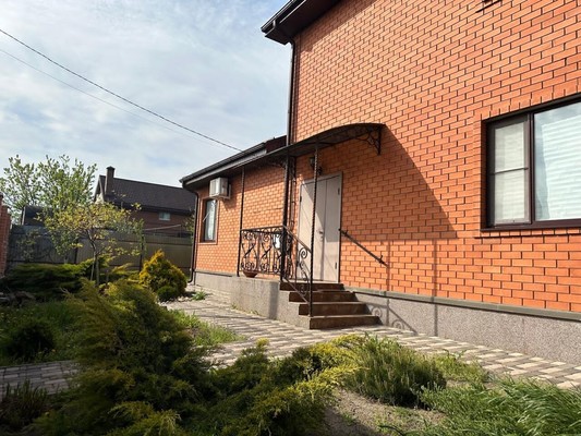 Продам дом, Роз б-р, Волгодонск г, 0 км от города