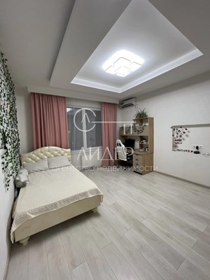 Продам двухкомнатную (2-комн.) квартиру, Виноградная ул, 22/1в, Беранда с