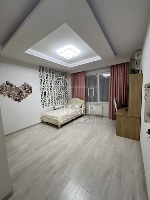 Продам двухкомнатную (2-комн.) квартиру, Виноградная ул, 22/1в, Беранда с
