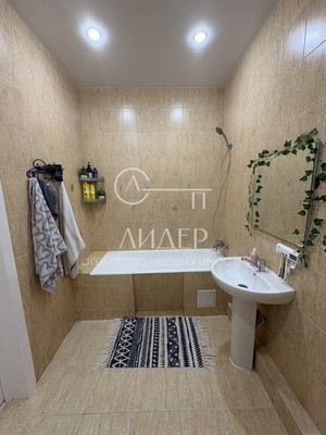 Продам двухкомнатную (2-комн.) квартиру, Виноградная ул, 22/1в, Беранда с