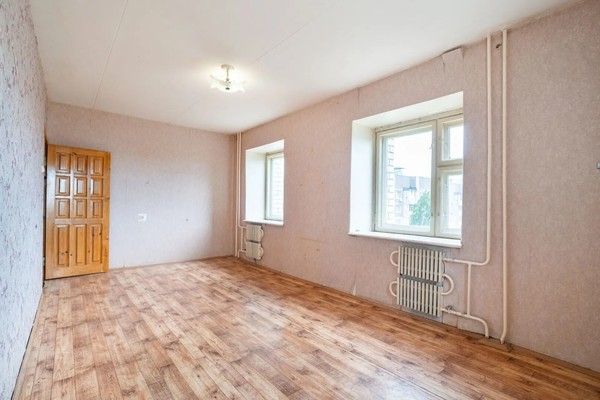 Продам трехкомнатную (3-комн.) квартиру, Победы б-р, 45а, Воронеж г