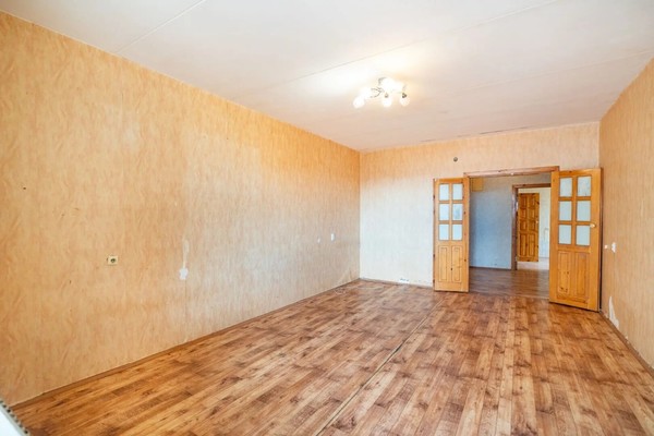 Продам трехкомнатную (3-комн.) квартиру, Победы б-р, 45а, Воронеж г