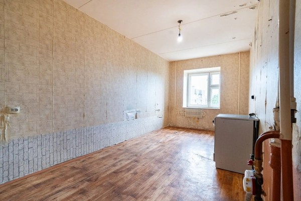 Продам трехкомнатную (3-комн.) квартиру, Победы б-р, 45а, Воронеж г