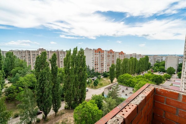 Продам трехкомнатную (3-комн.) квартиру, Победы б-р, 45а, Воронеж г