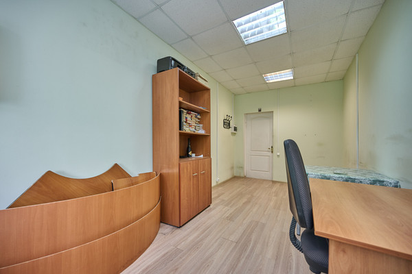 Продам офисное помещение 16 м2, Рождественка ул, 5/7, Москва г