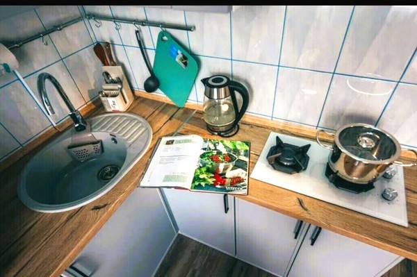 Продам двухкомнатную (2-комн.) квартиру, Курортная ул, 4, Калининград г