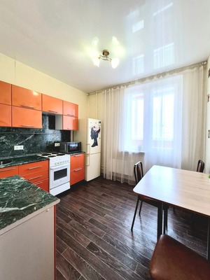 Продам двухкомнатную (2-комн.) квартиру, 43-й Армии ул, 21, Подольск г