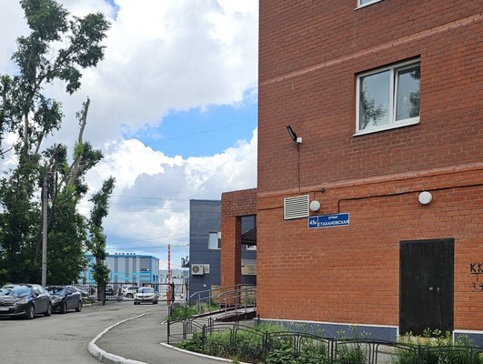 Продам однокомнатную (1-комн.) квартиру, Стахановская ул, 45Б, Пермь г