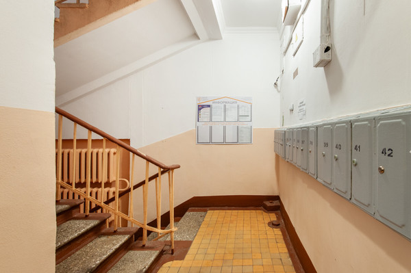 Продам комнату в 2-комн. квартире, Окружной проезд, 11к5, Москва г