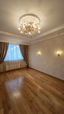 Продам трехкомнатную (3-комн.) квартиру, Первомайская ул, 42к4, Москва г