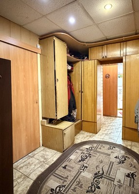Продам многокомнатную квартиру, Калинина ул, 84, Нижний Тагил г