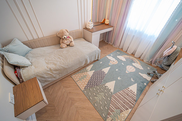 Продам трехкомнатную (3-комн.) квартиру, Черниговская ул, 9, Пермь г