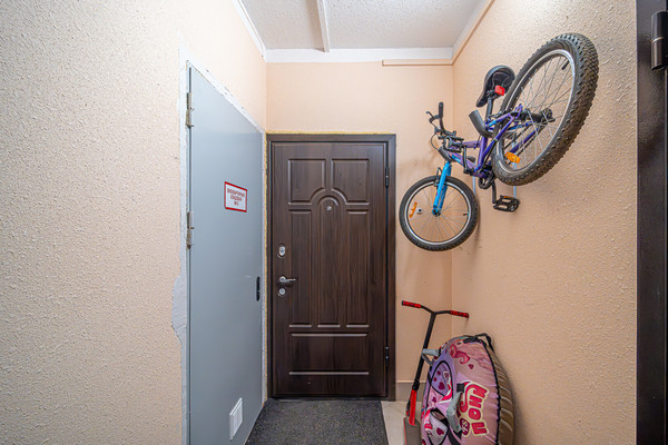 Продам трехкомнатную (3-комн.) квартиру, Черниговская ул, 9, Пермь г