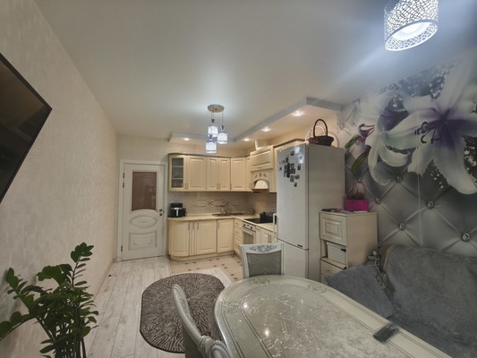 Продам двухкомнатную (2-комн.) квартиру, Центральный (Купелинка мкр) кв-л, 1, Сапроново д