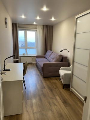 Продам двухкомнатную (2-комн.) квартиру, 9 Апреля ул, 86А, Калининград г