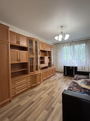 Продам двухкомнатную (2-комн.) квартиру, Подполковника Емельянова ул, 252, Калининград г