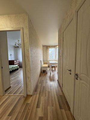 Продам двухкомнатную (2-комн.) квартиру, Подполковника Емельянова ул, 252, Калининград г