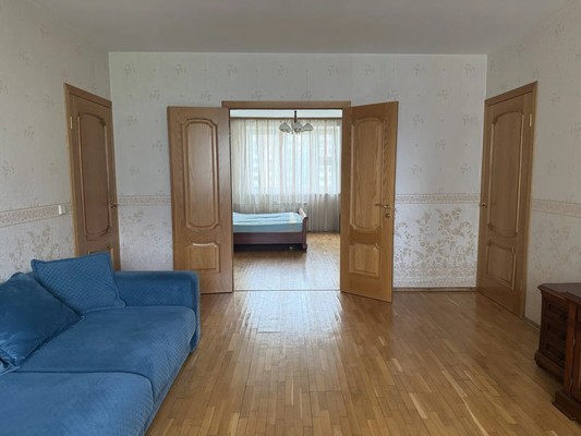 Продам трехкомнатную (3-комн.) квартиру, Саморы Машела ул, 4к4, Москва г