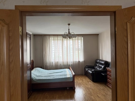 Продам трехкомнатную (3-комн.) квартиру, Саморы Машела ул, 4к4, Москва г