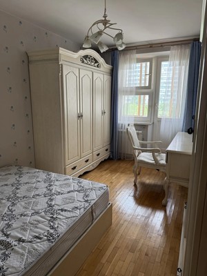 Продам трехкомнатную (3-комн.) квартиру, Саморы Машела ул, 4к4, Москва г