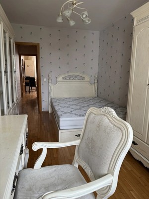 Продам трехкомнатную (3-комн.) квартиру, Саморы Машела ул, 4к4, Москва г