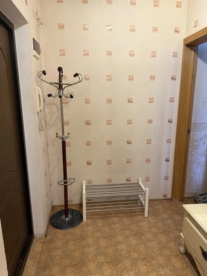 Продам трехкомнатную (3-комн.) квартиру, Саморы Машела ул, 4к4, Москва г