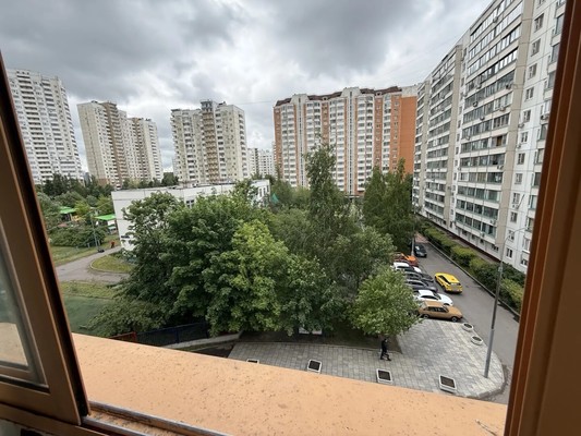 Продам трехкомнатную (3-комн.) квартиру, Саморы Машела ул, 4к4, Москва г