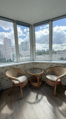 Продам трехкомнатную (3-комн.) квартиру, Одесская ул, 18к4, Москва г