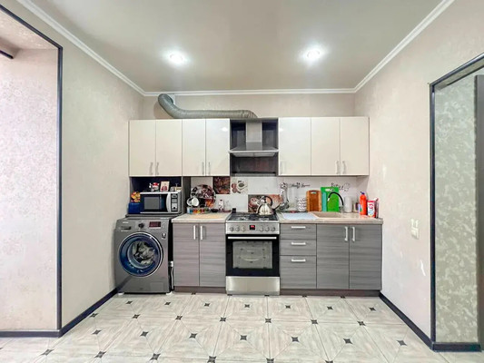 Продам трехкомнатную (3-комн.) квартиру, Кешокова ул, 83кА, Нальчик г
