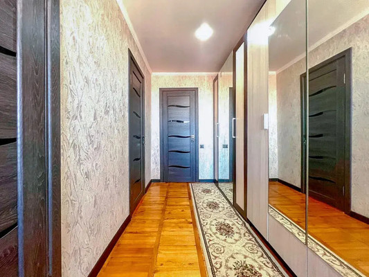 Продам трехкомнатную (3-комн.) квартиру, Кешокова ул, 83кА, Нальчик г