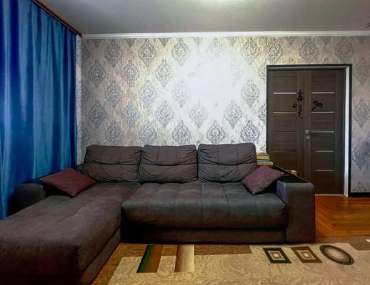 Продам трехкомнатную (3-комн.) квартиру, Кешокова ул, 83кА, Нальчик г