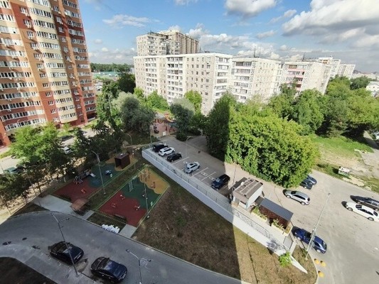 Продам двухкомнатную (2-комн.) квартиру, Гагарина ул, 81/1, Жуковский г