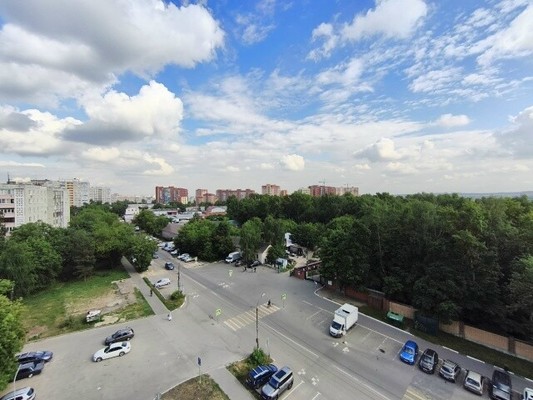 Продам двухкомнатную (2-комн.) квартиру, Гагарина ул, 81/1, Жуковский г