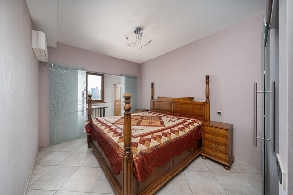 Продам двухкомнатную (2-комн.) квартиру, Хорошёвское ш, 12к1, Москва г
