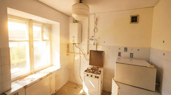 Продам трехкомнатную (3-комн.) квартиру, Коминтерна ул, 16, Королев г