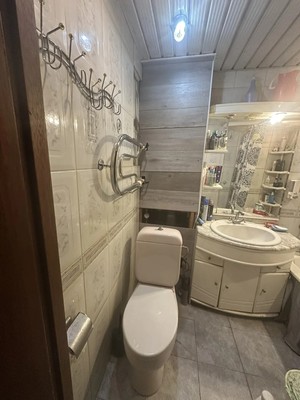 Продам трехкомнатную (3-комн.) квартиру, Фасадная ул, 8к7, Лесной Городок дп