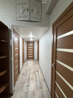Продам двухкомнатную (2-комн.) квартиру, Мира ул, 6, Тихорецк г